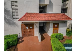 1911 Sabal Palm Dr 105 Davie, FL 33324 - MLS#A11877987