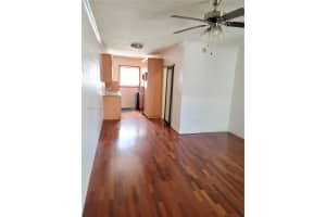 7315 Byron Ave 17 Miami Beach, FL 33141 - MLS#A11877991