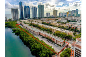 251 Ne 172nd St 221 Sunny Isles Beach, FL 33160 - MLS#A11878030