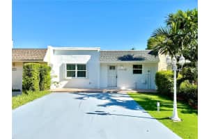 11240 Sw 33rd Cir Pl, Miami