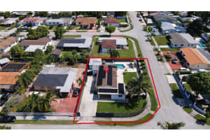 10370 Sw 34th St, Miami