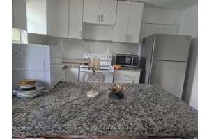 2925 Nw 96th St Miami, FL 33147 - MLS#A11878141