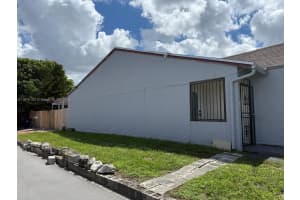 18423 Nw 44th Pl Miami Gardens, FL 33055 - MLS#A11878153