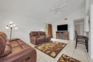 1720 Sw 84th Ave Miramar, FL 33025 - MLS#A11878172