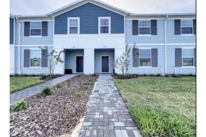 3878 Lana Ave, Davenport