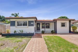 2238 Rodman St, Hollywood