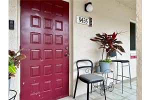 9435 Sw 140th Ct 9435, Miami