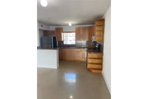 7680 Sw 82nd St H121, Miami