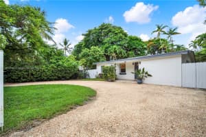 6400 Sw 62nd Ct South Miami, FL 33143 - MLS#A11878260
