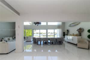 1215 N Biscayne Point Rd, Miami Beach