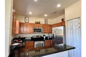 11389 Nw 87th Ln Doral, FL 33178 - MLS#A11878272