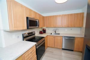2500 Parkview Dr 2020 Hallandale Beach, FL 33009 - MLS#A11878284