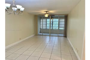 9461 Evergreen Pl 403 Davie, FL 33324 - MLS#A11878307