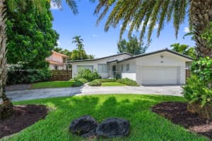 1620 Lenape Dr Miami Springs, FL 33166 - MLS#A11878328