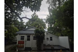 1243 Ne 159th St, North Miami Beach
