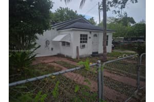 1243 Ne 159th St North Miami Beach, FL 33162 - MLS#A11878346