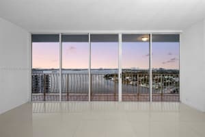 7601 E Treasure Dr Ph216 North Bay Village, FL 33141 - MLS#A11878406