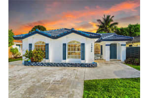 13829 Sw 157th Ter, Miami