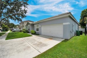 10660 Sw 20th Ct Miramar, FL 33025 - MLS#A11878428