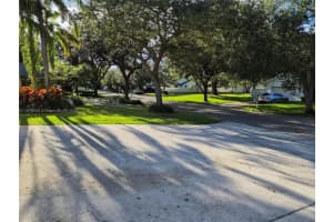 15246 Sw 146th St, Miami