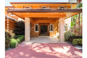 8311 NW 166th Terrace, Hialeah, FL 33016, Sold 11/20/25