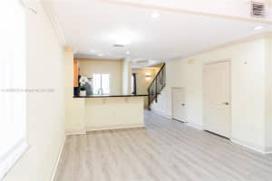 11647 Ne 18th Dr 11647 North Miami, FL 33181 - MLS#A11878475