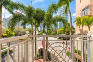 100 Jefferson Ave 10004 Miami Beach, FL 33139 - MLS#A11878509