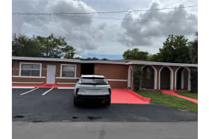 720 Nw 20th Ave 2 Fort Lauderdale, FL 33311 - MLS#A11878513