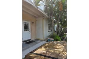 4320 Ne 18th Ave Pompano Beach, FL 33064 - MLS#A11878515