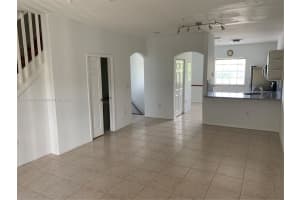 5620 Nw 114 Path 201 Doral, FL 33178 - MLS#A11878535