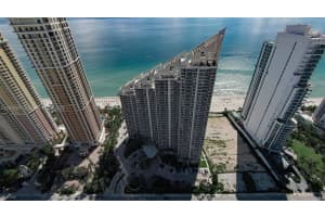17555 Collins Ave 704 Sunny Isles Beach, FL 33160 - MLS#A11878571