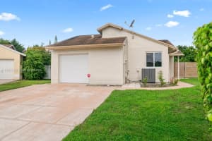 11041 Sw 11th Ct 0 Pembroke Pines, FL 33025 - MLS#A11878573