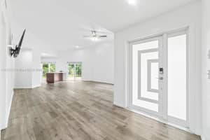 11041 Sw 11th Ct 0 Pembroke Pines, FL 33025 - MLS#A11878573