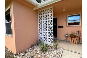 285 N High Point Blvd A Boynton Beach, FL 33435 - MLS#A11878584