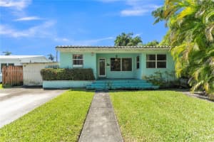 1146 Polk St, Hollywood