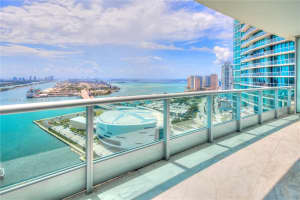 900 Biscayne Blvd 4003, Miami