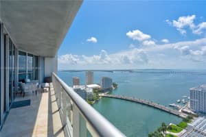 495 Brickell Ave 3505, Miami