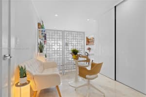 700 Biltmore Way 815 Coral Gables, FL 33134 - MLS#A11878649