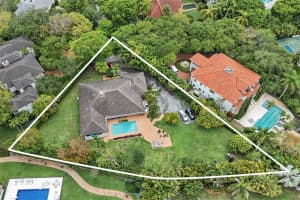8290 La Rampa St Coral Gables, FL 33143 - MLS#A11878656