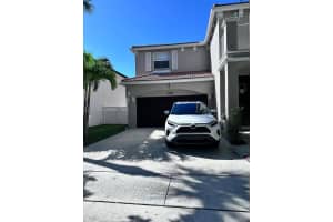 15816 Sw 48th Mnr 15816 Miramar, FL 33027 - MLS#A11878662