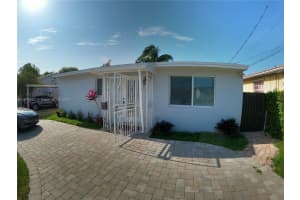 2236 Grant St B Hollywood, FL 33020 - MLS#A11878682