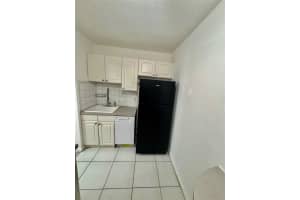 2380 Diana Dr 05 Hallandale Beach, FL 33009 - MLS#A11878701