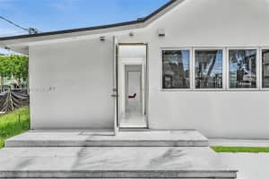 394 Se 5th Ave 396 Delray Beach, FL 33483 - MLS#A11878714