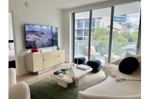 13800 Highland Dr 307 North Miami Beach, FL 33181 - MLS#A11878731