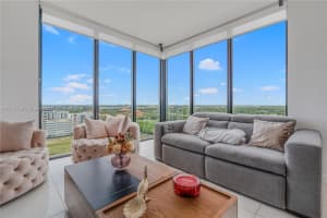 5252 Nw 85th Ave 1402 Doral, FL 33166 - MLS#A11878759