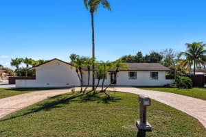 12900 Sw 189th St, Miami