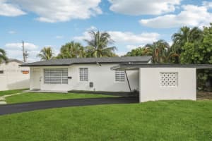 11 Ne 26th St Wilton Manors, FL 33305 - MLS#A11878794