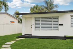 11 Ne 26th St Wilton Manors, FL 33305 - MLS#A11878794