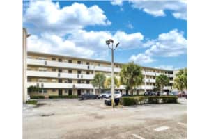 1690 Ne 191st St 305-1, Miami