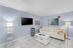 350 Collins Ave 103 Miami Beach, FL 33139 - MLS#A11878817